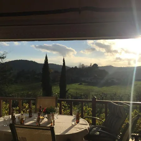 House - 5 Bedrooms With Wifi - 60296 *