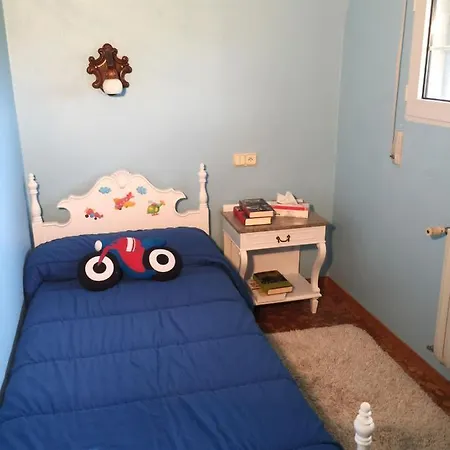 House - 5 Bedrooms With Wifi - 60296 *